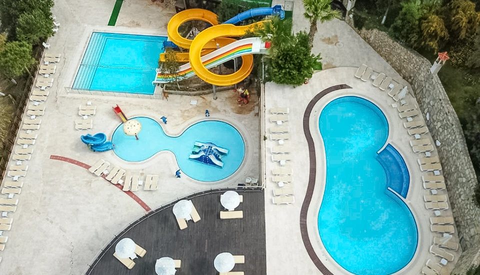 هتل لادونیا آداکوله کوش آداسی